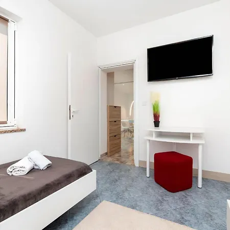 2 Bedroom Awesome In Apartmán *
